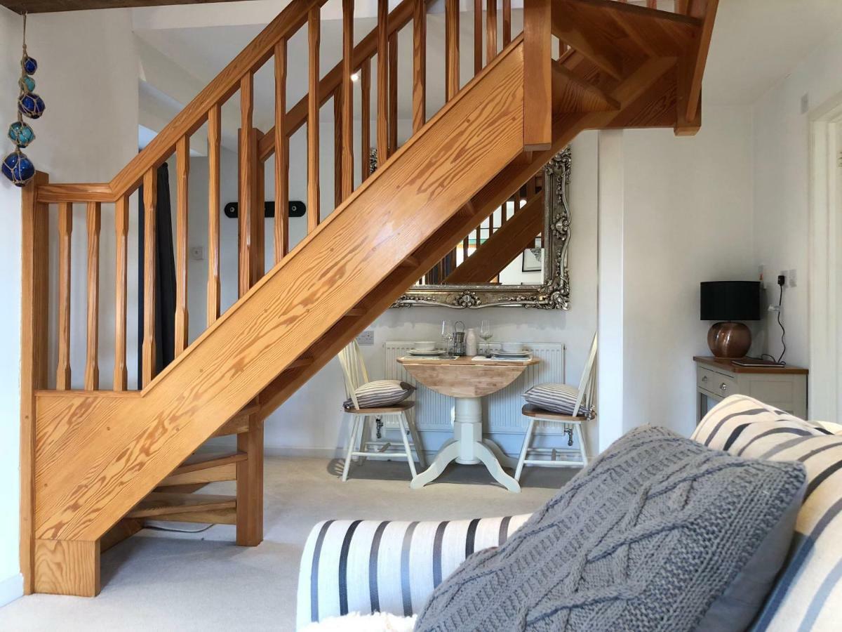 The Stable Barn *On The Edge Of The New Forest* Downton  Экстерьер фото